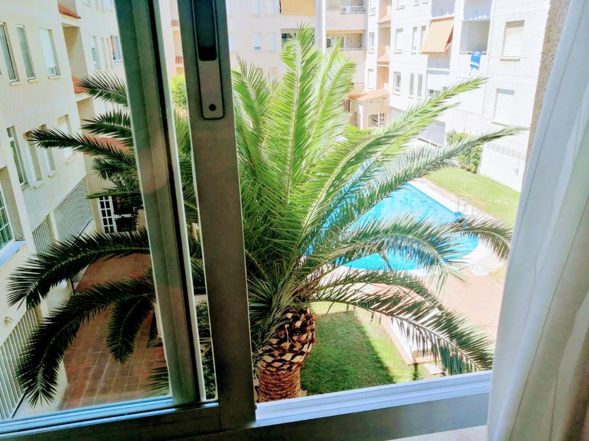Apartament Piso Vacacional Con Piscina En Benicàssim Zewnętrze zdjęcie